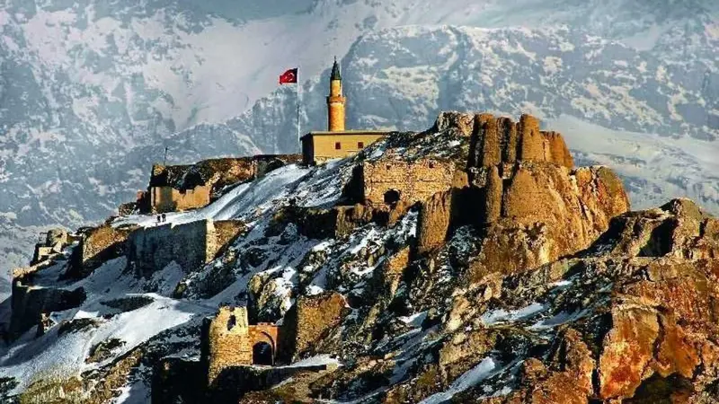 قلعه وان