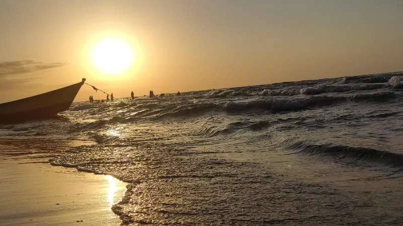 ساحل محمود آباد
