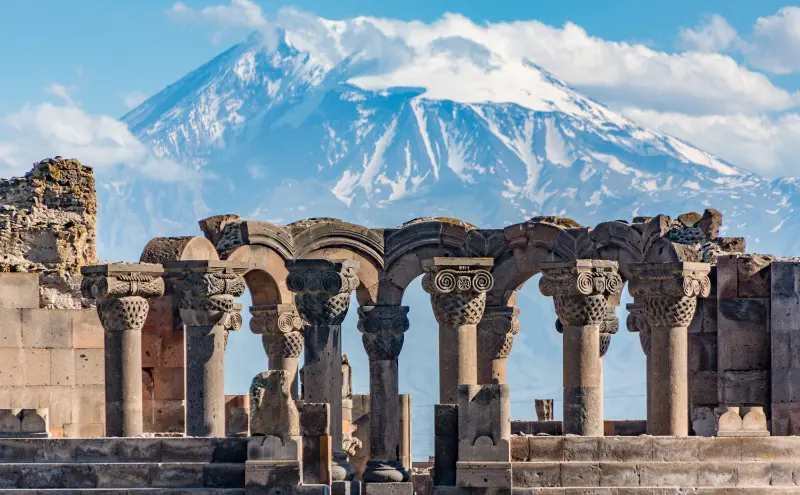 کلیسای جامع زوارتنوتس