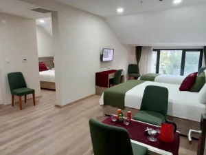 هتل کورت 4