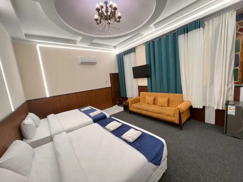 هتل سنتی درباری 11